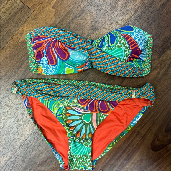 Trina Turk bikinis - Picture 3 of 5